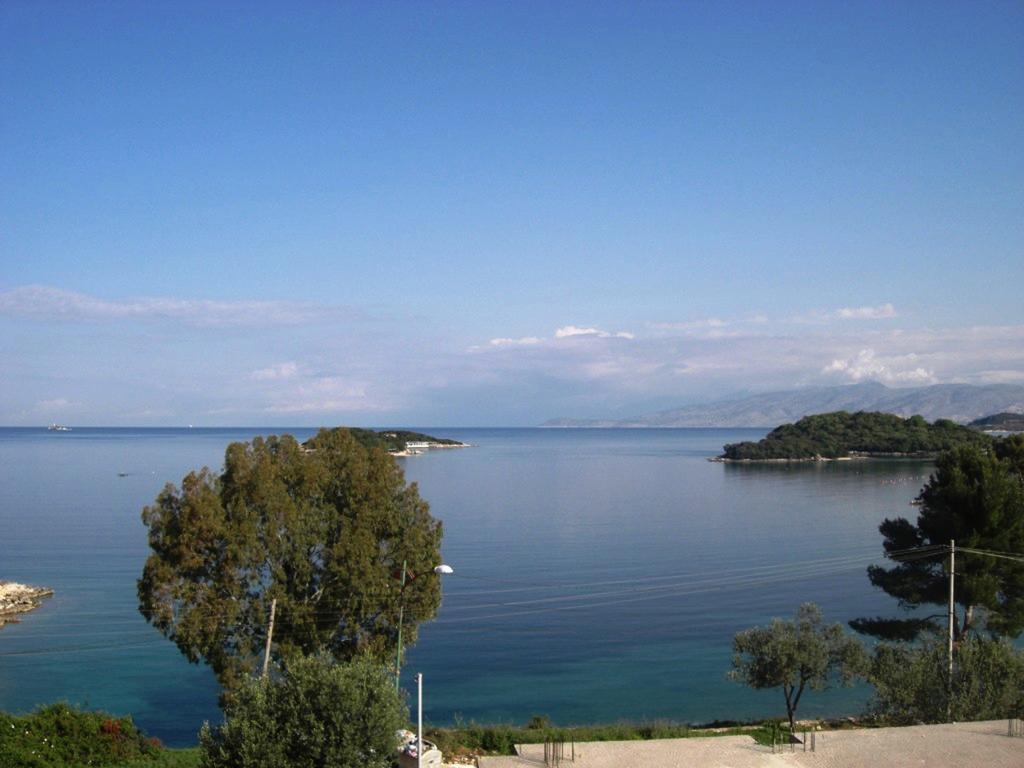 Hotel Meta Ksamil Exterior photo
